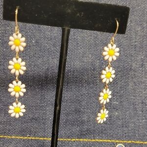 Daisy Dangling 2"  Earrings